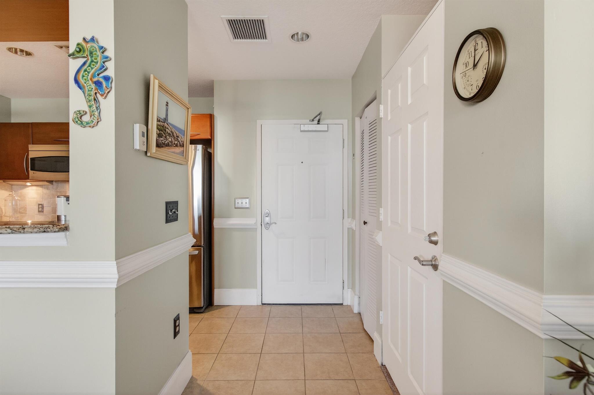 LUCERNE CONDO - Residential