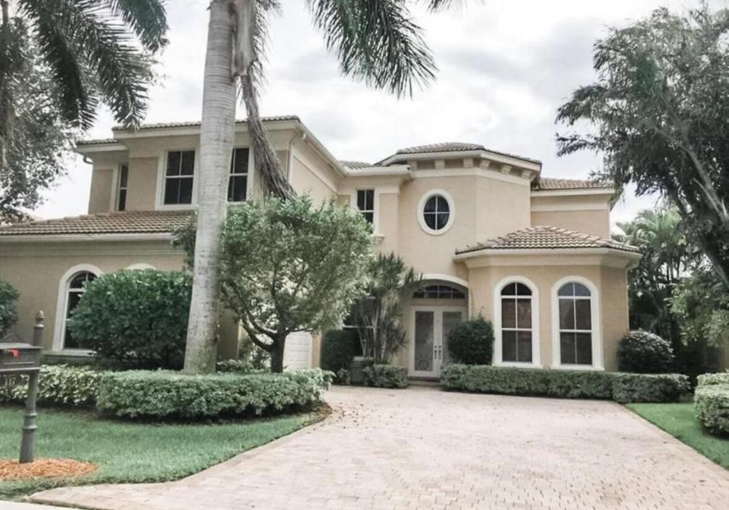 Photo of 117 Tranquilla Drive, Palm Beach Gardens, FL 33418 (MLS # R11075960)