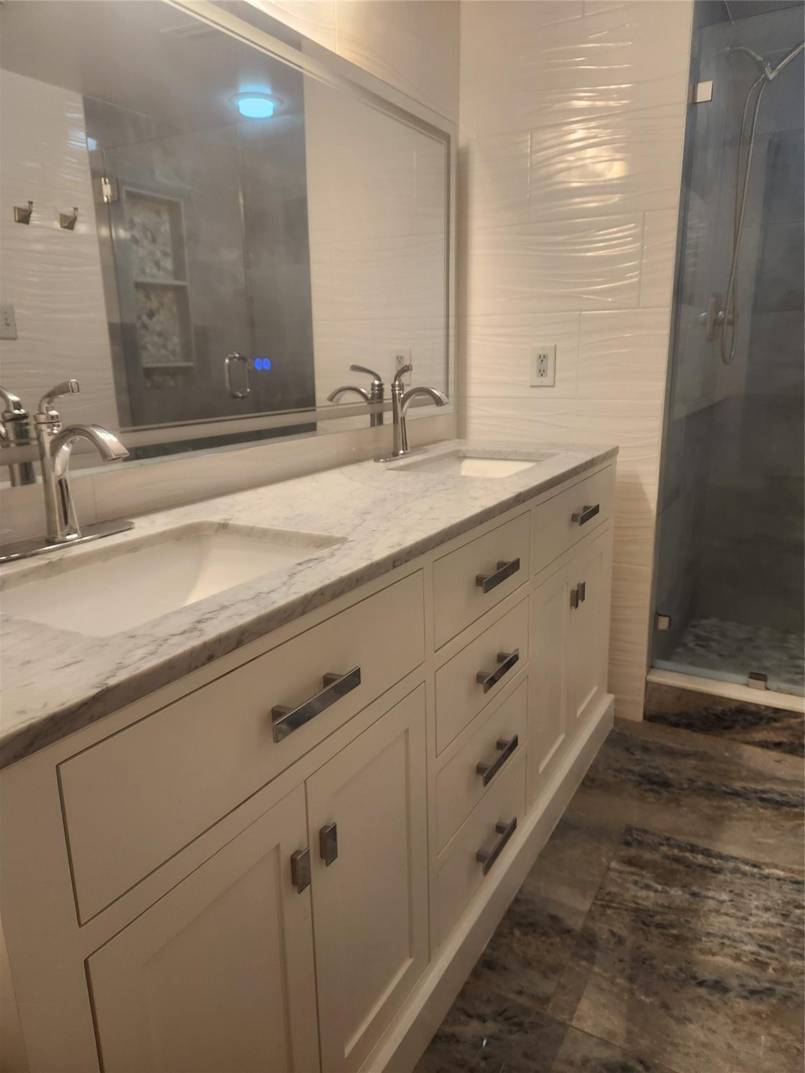 OCEAN HARBOUR TOWER CONDO - Residential