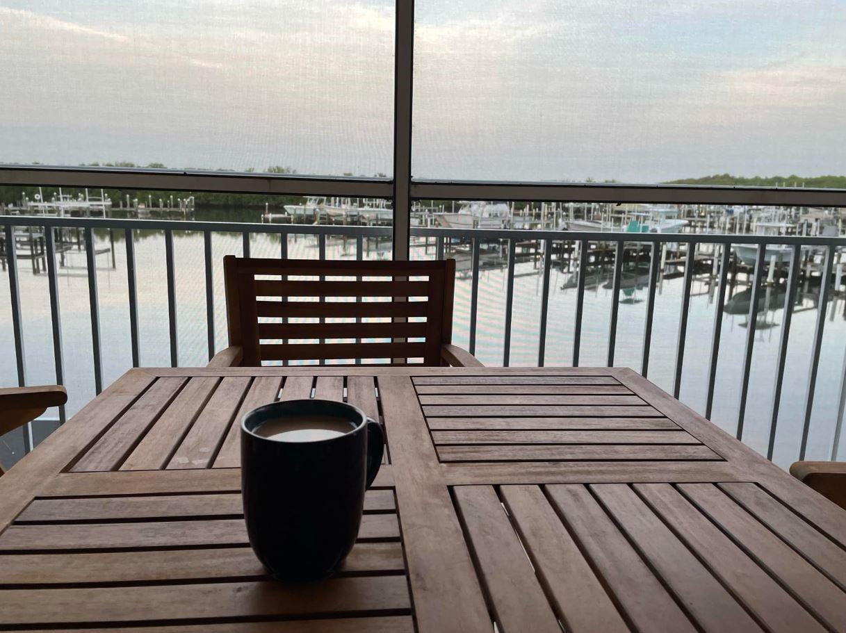 OCEAN HARBOUR TOWER CONDO - Residential