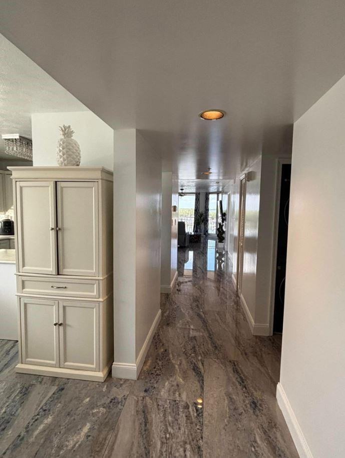 OCEAN HARBOUR TOWER CONDO - Residential