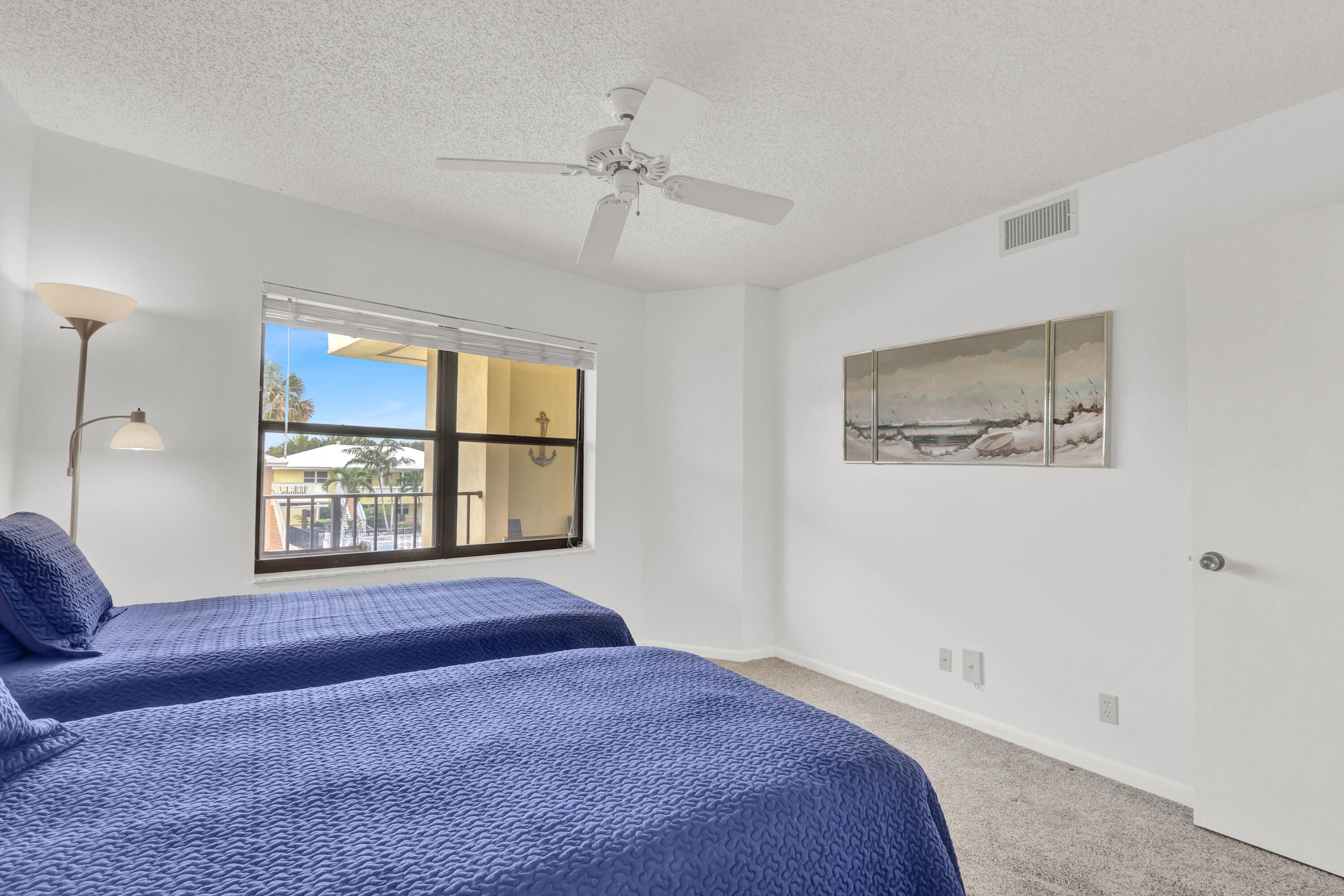 OCEAN VIEW CONDO - Residential