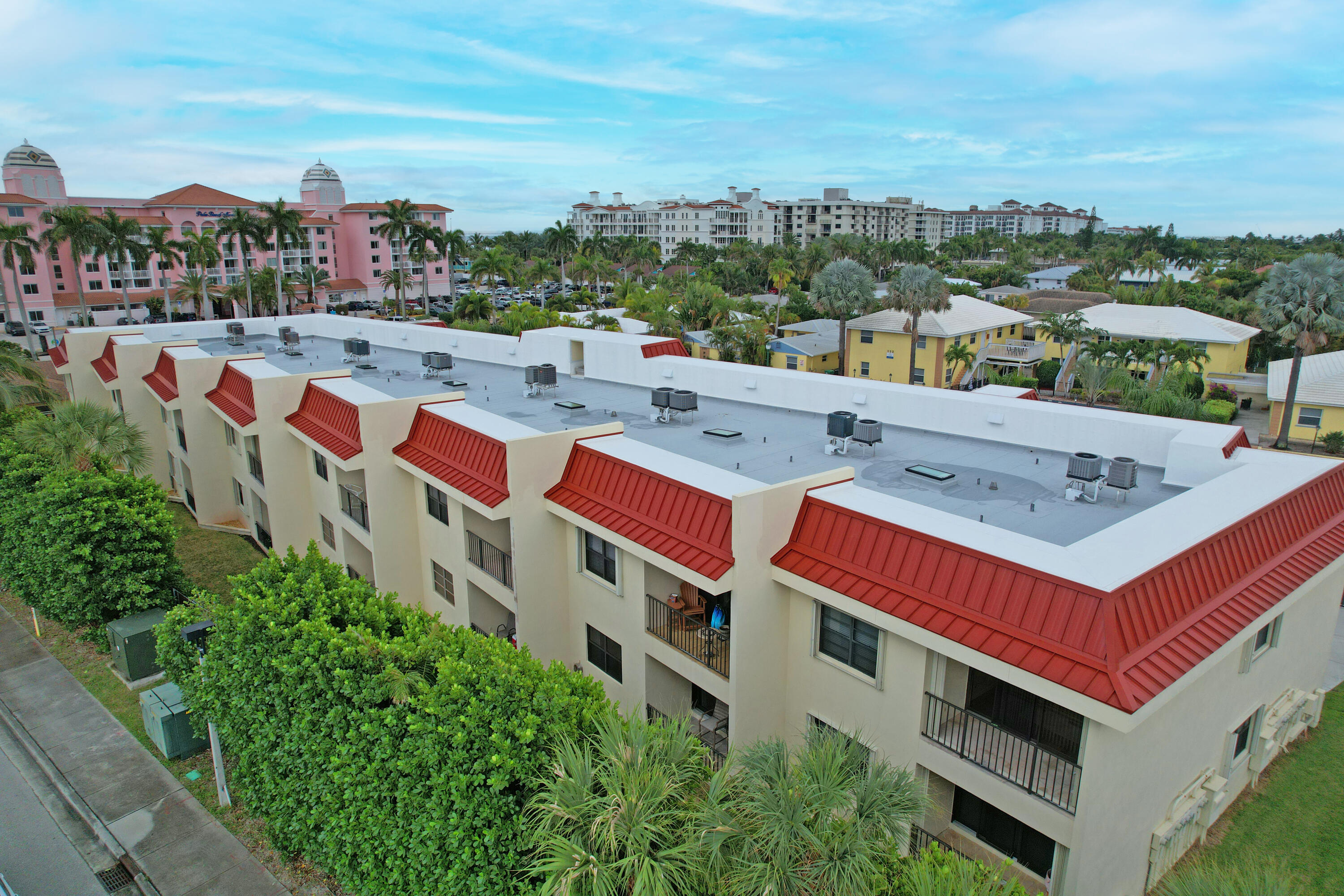 OCEAN VIEW CONDO - Residential