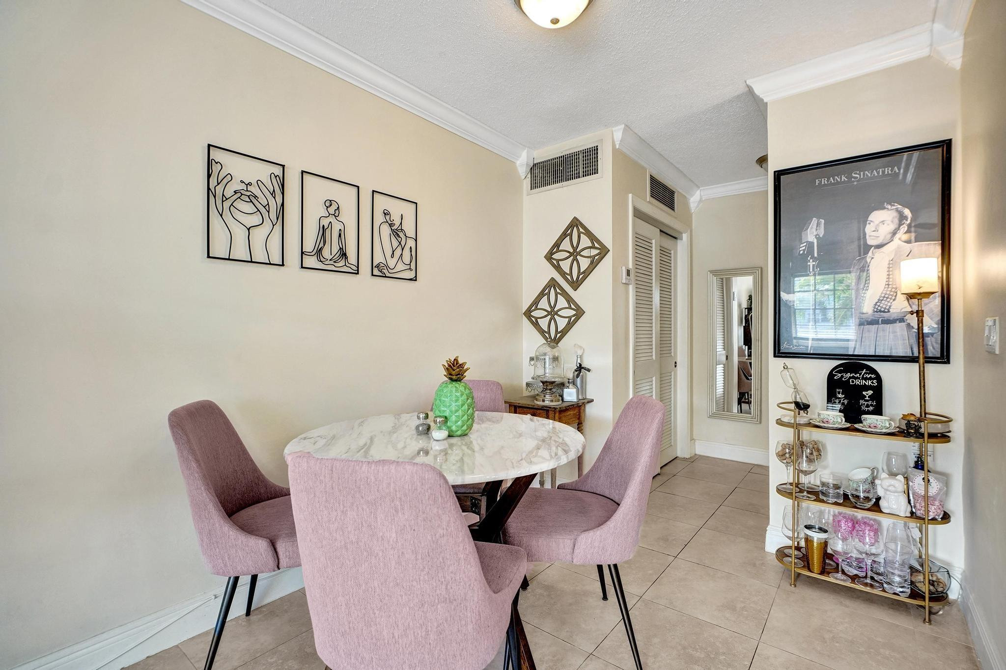 MAYBURY MANSIONS - Residential