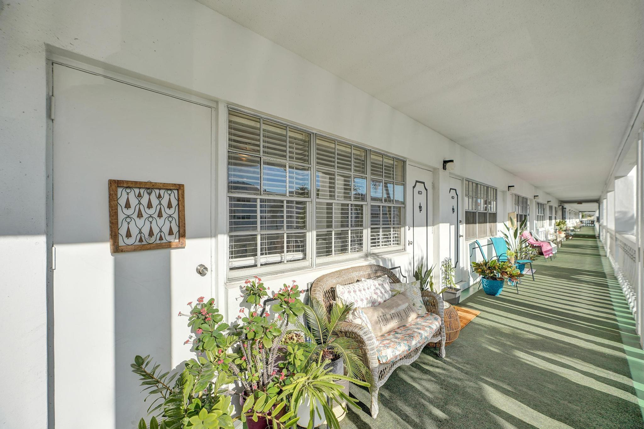 MAYBURY MANSIONS - Residential