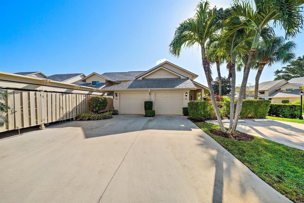 Photo of 17109 Waterbend Drive #222, Jupiter, FL 33477 (MLS # R10704560)