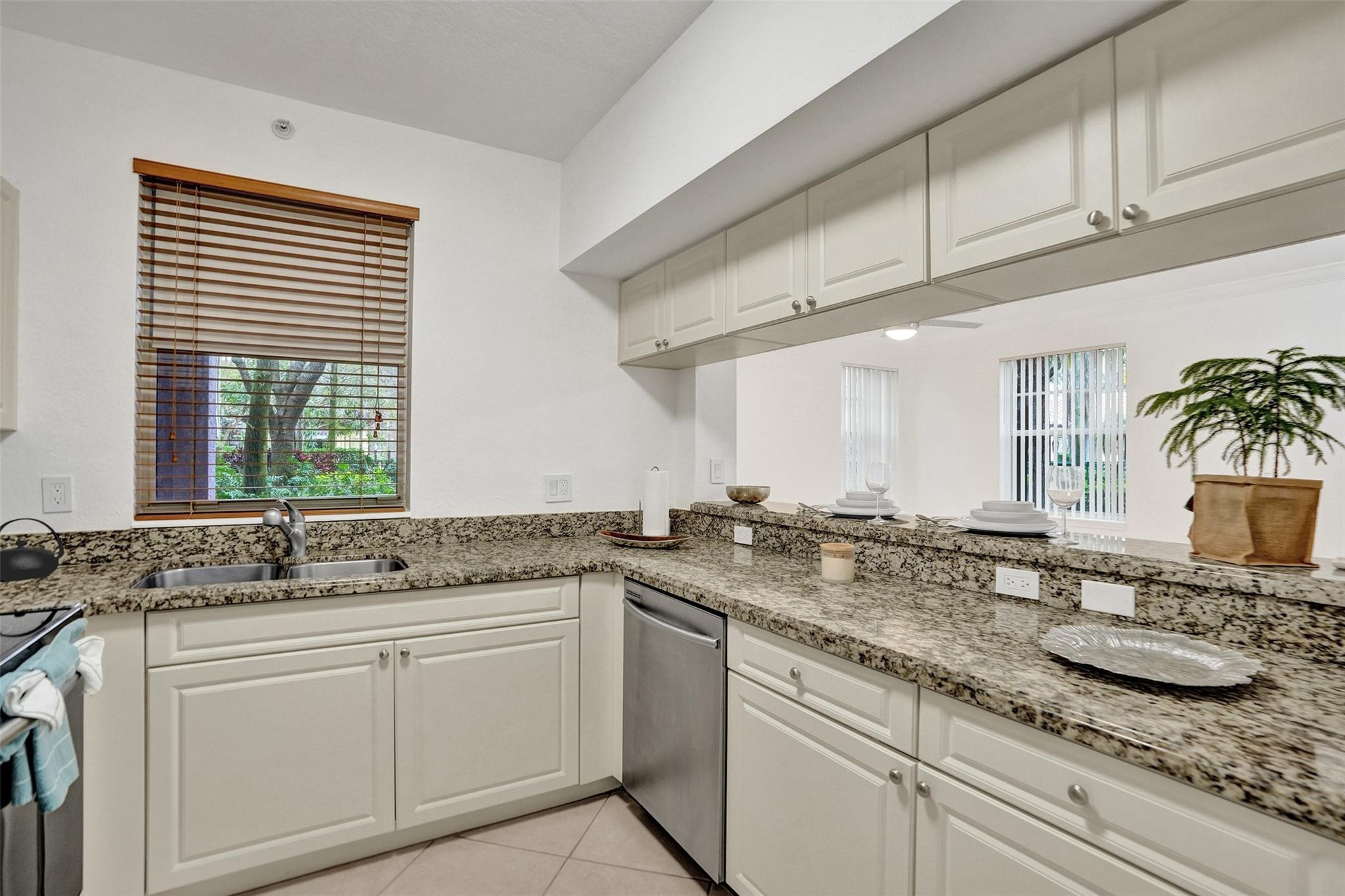 6584 W Sample Road 6584