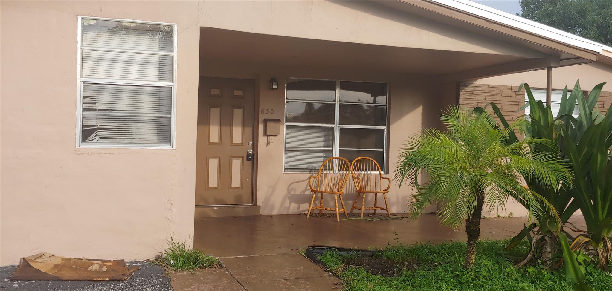 Great House Spacious layout. Ready to Rent Now!! Gas stove, fenced back yard. First and Security required for move-in. Washer/Dryer hookups! No pets allowed, must have at least $4,800 in gross income per month.
