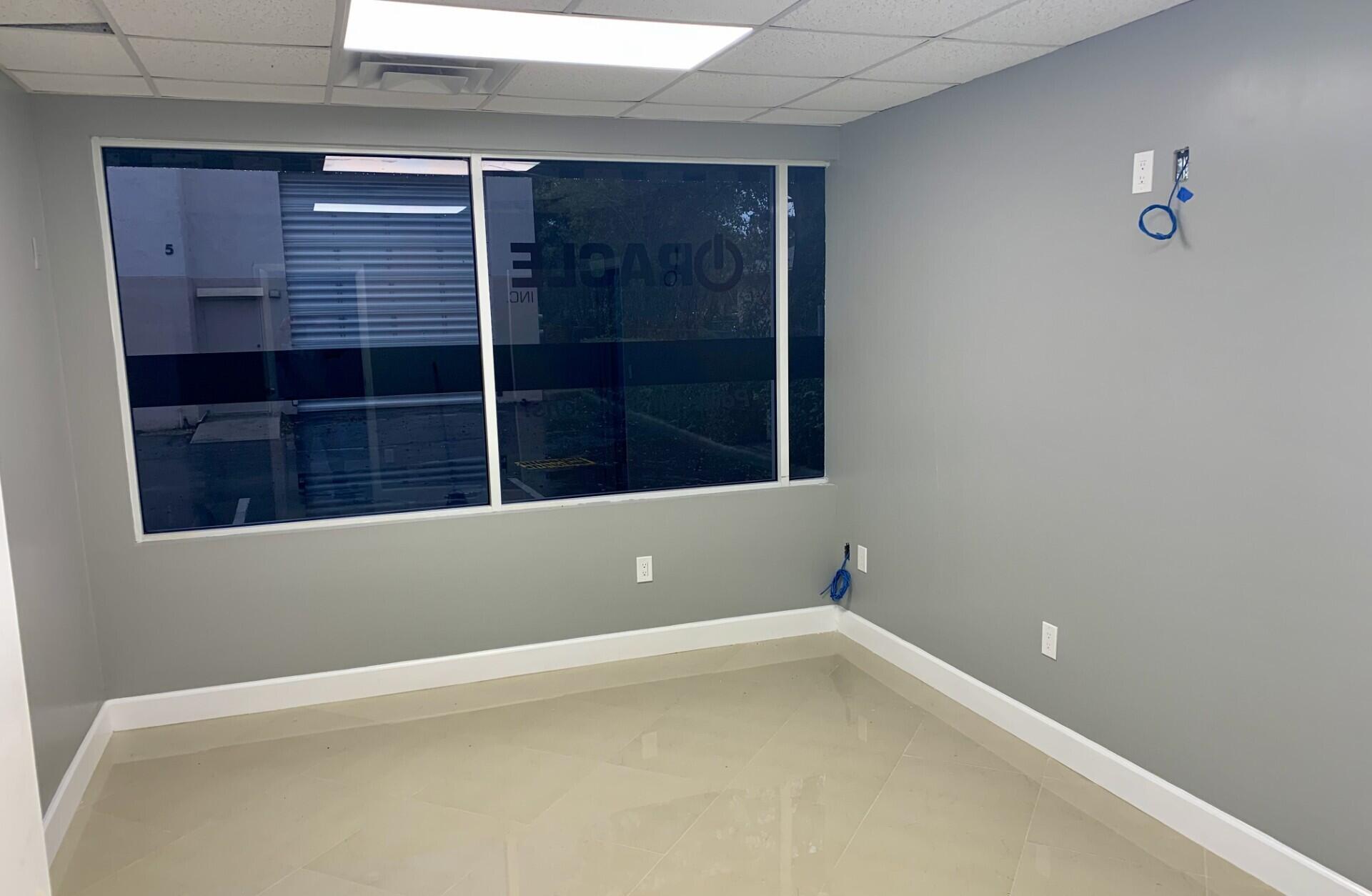 MARGATE COMMERCIAL CENTER - Commercial Sale