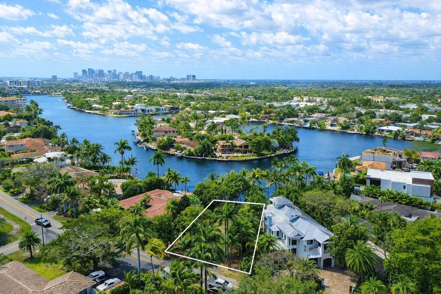 Exceptional 10,000+ SF lot in the heart of Coral Ridge offering wide Middle River views. This high-elevation property provides the flexibility to design and build a custom residence in one of Fort Lauderdale’s premier neighborhoods with ocean access. Ideally located near beaches, Coral Ridge Country Club, shopping, dining, and top-rated schools. Excellent opportunity for builders, investors, or end users seeking to create a tailored waterfront home.