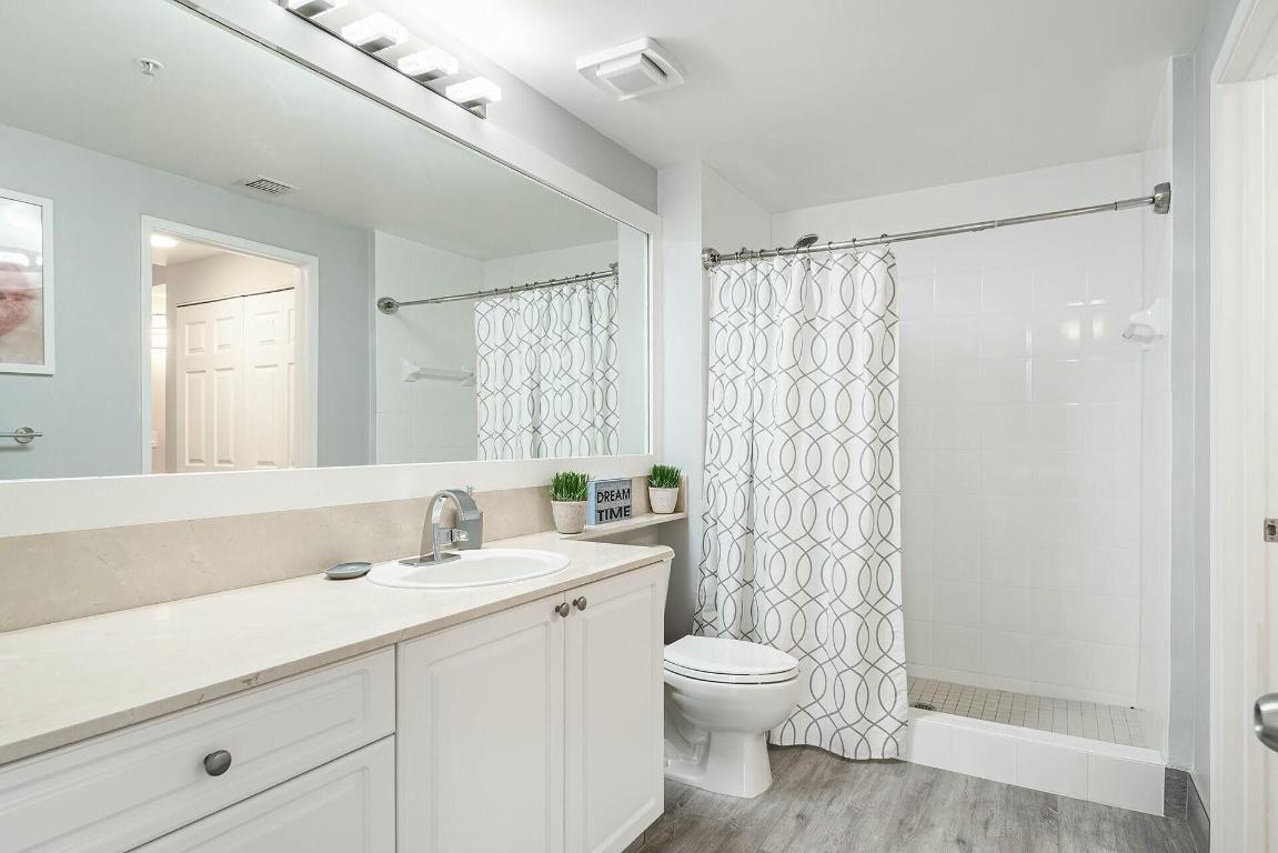 Garden Residences @ CityPlace Condo - Residential Lease