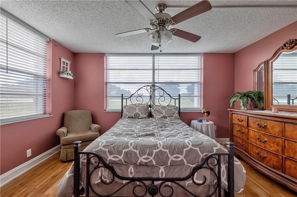 Palm Springs 2 - Residential