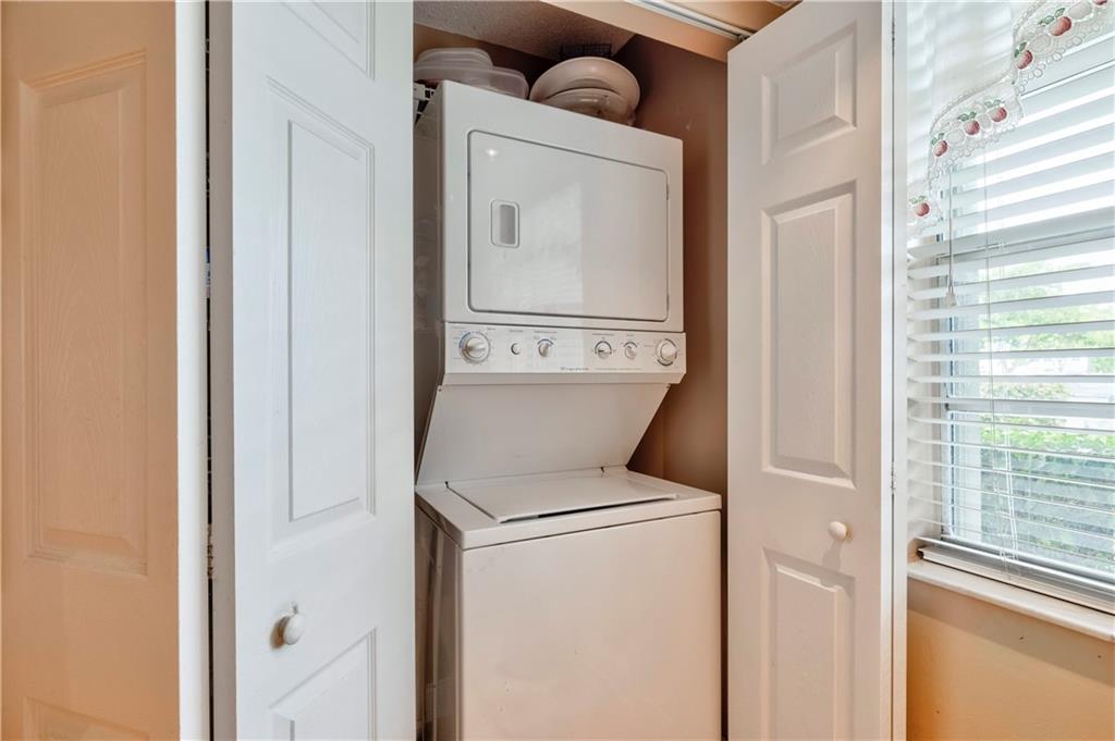 Palm Springs 2 - Residential