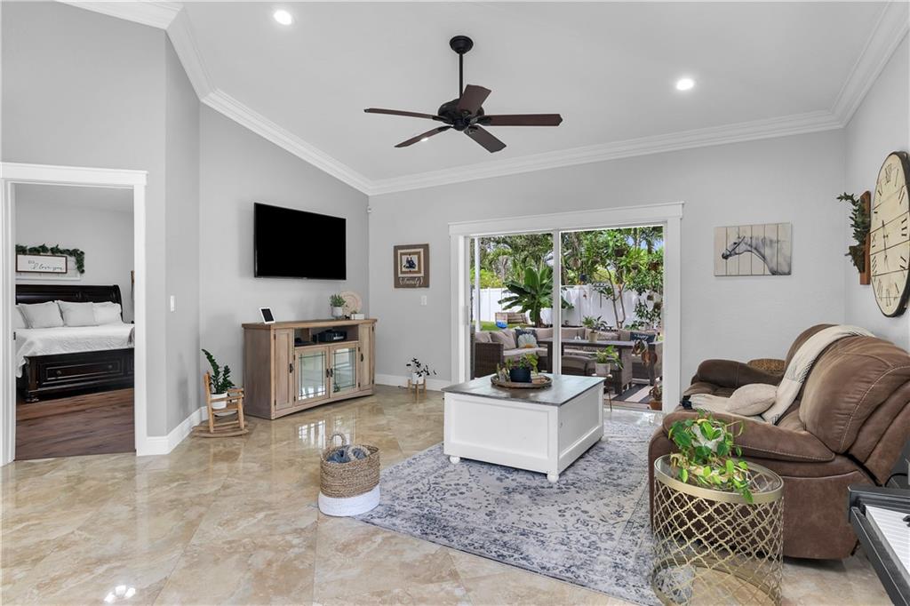 Olympia & York Residentia - Residential