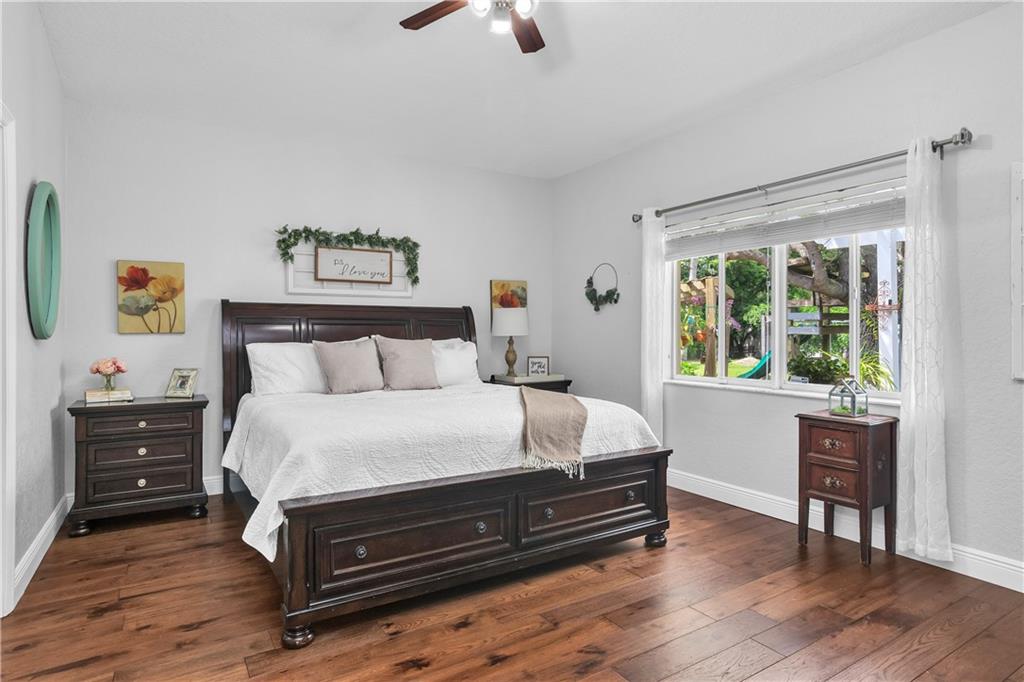 Olympia & York Residentia - Residential