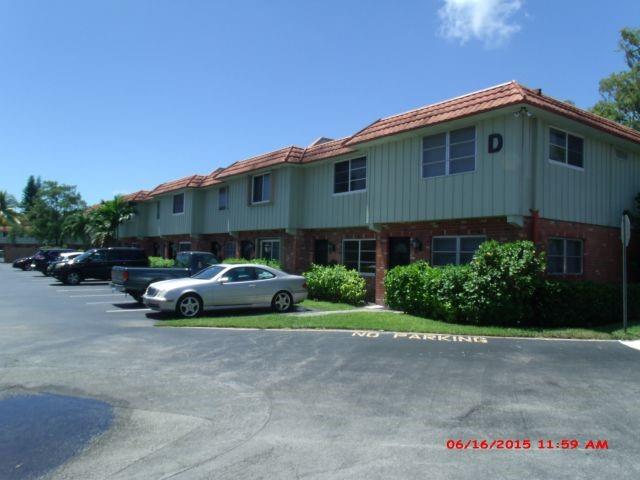 Manor Grove Townhomes - Residential