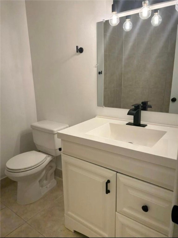 HOLLYWOOD GARDENS 1 CONDO - Residential Lease