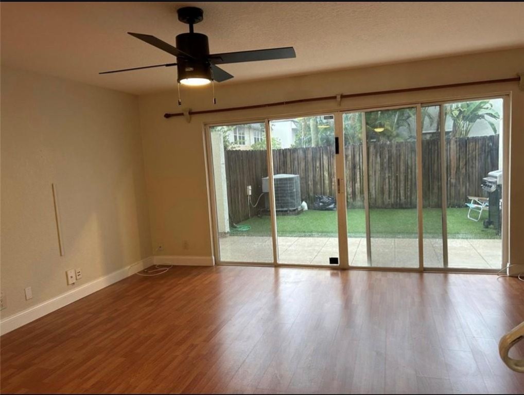 HOLLYWOOD GARDENS 1 CONDO - Residential Lease