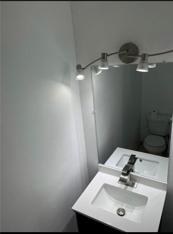 HOLLYWOOD GARDENS 1 CONDO - Residential Lease