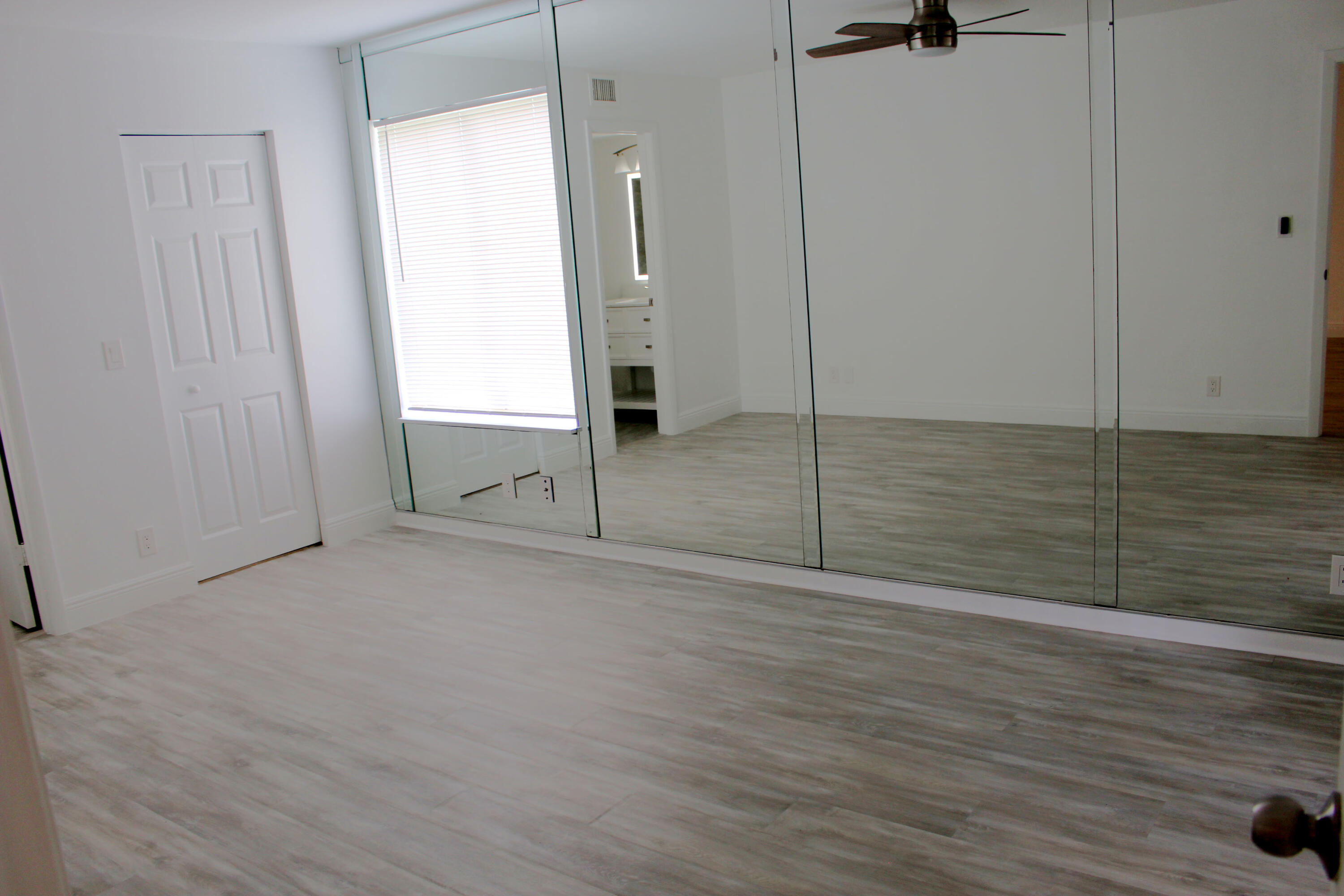 PINE HOLLOW CONDO/ CMC MGT - Residential Lease