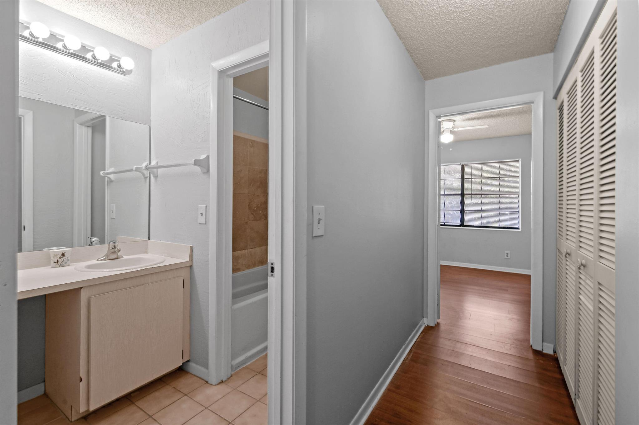 Georgetown Place Ph 01 & - Residential Lease