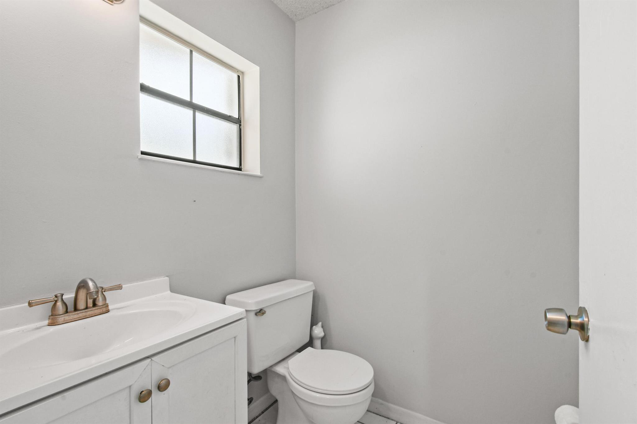 Georgetown Place Ph 01 & - Residential Lease