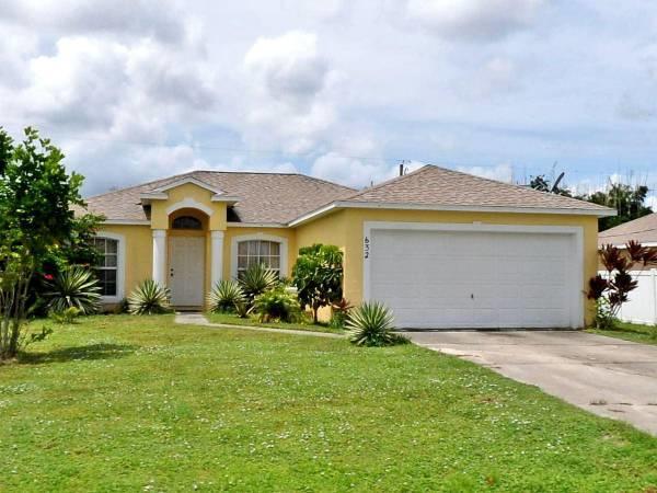 Spacious home 3 bedrooms, 2 bathrooms, 2 car garage. All tile floor, Formal dining area, eat-in kitchen, split floor plan. Large back patio in a great location, fresh paint job. Granite counter tops, Stainless steel appliances.