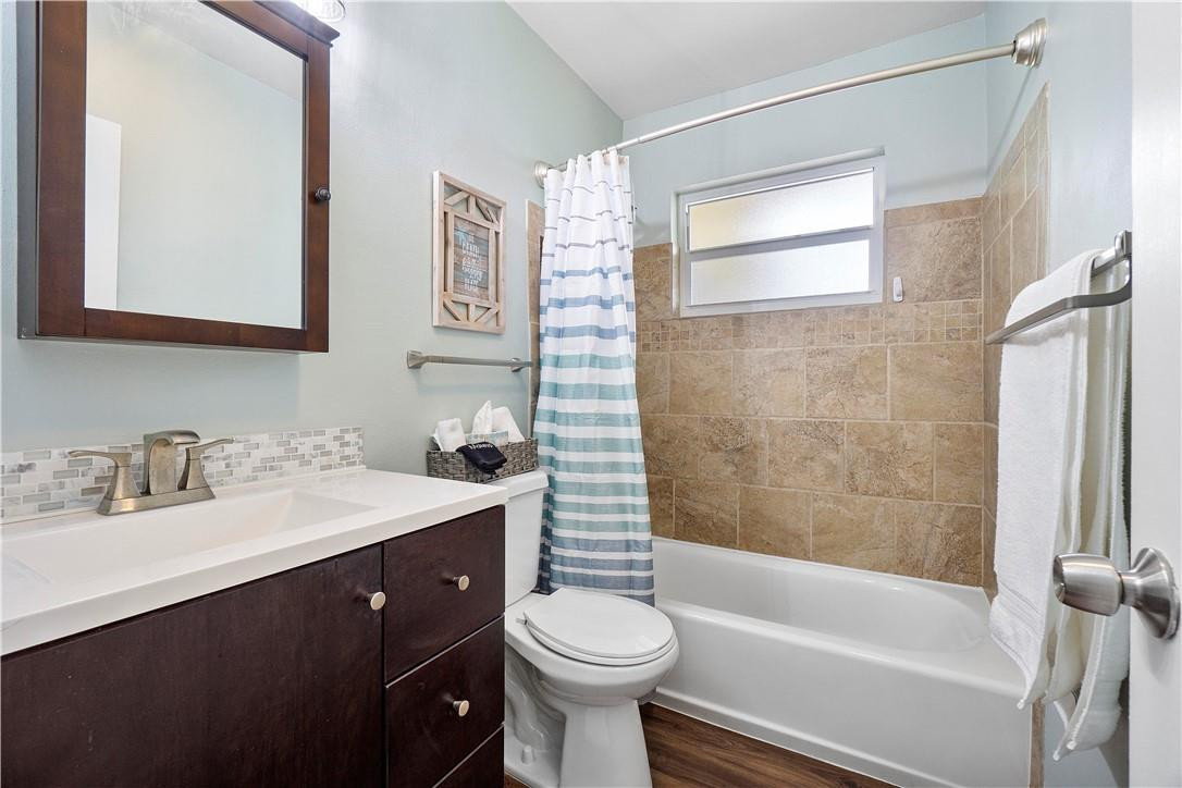 GARDEN ISLES - Residential Lease