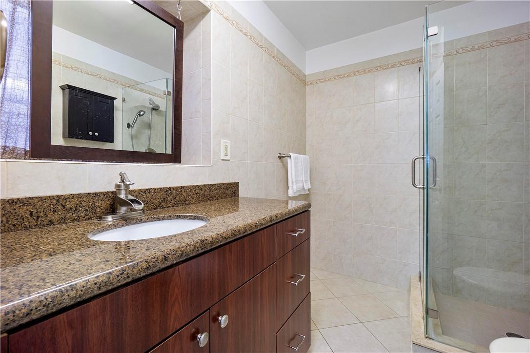 GARDEN ISLES - Residential Lease