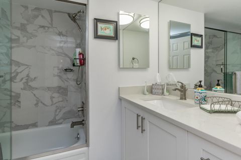 Tiny photo for 3951 Via Poinciana #214, Lake Worth, FL 33467 (MLS # R11164257)