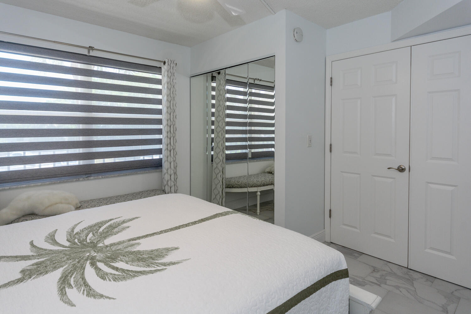 POINCIANA PLACE CONDO 1,2,8 AND 9 - Residential