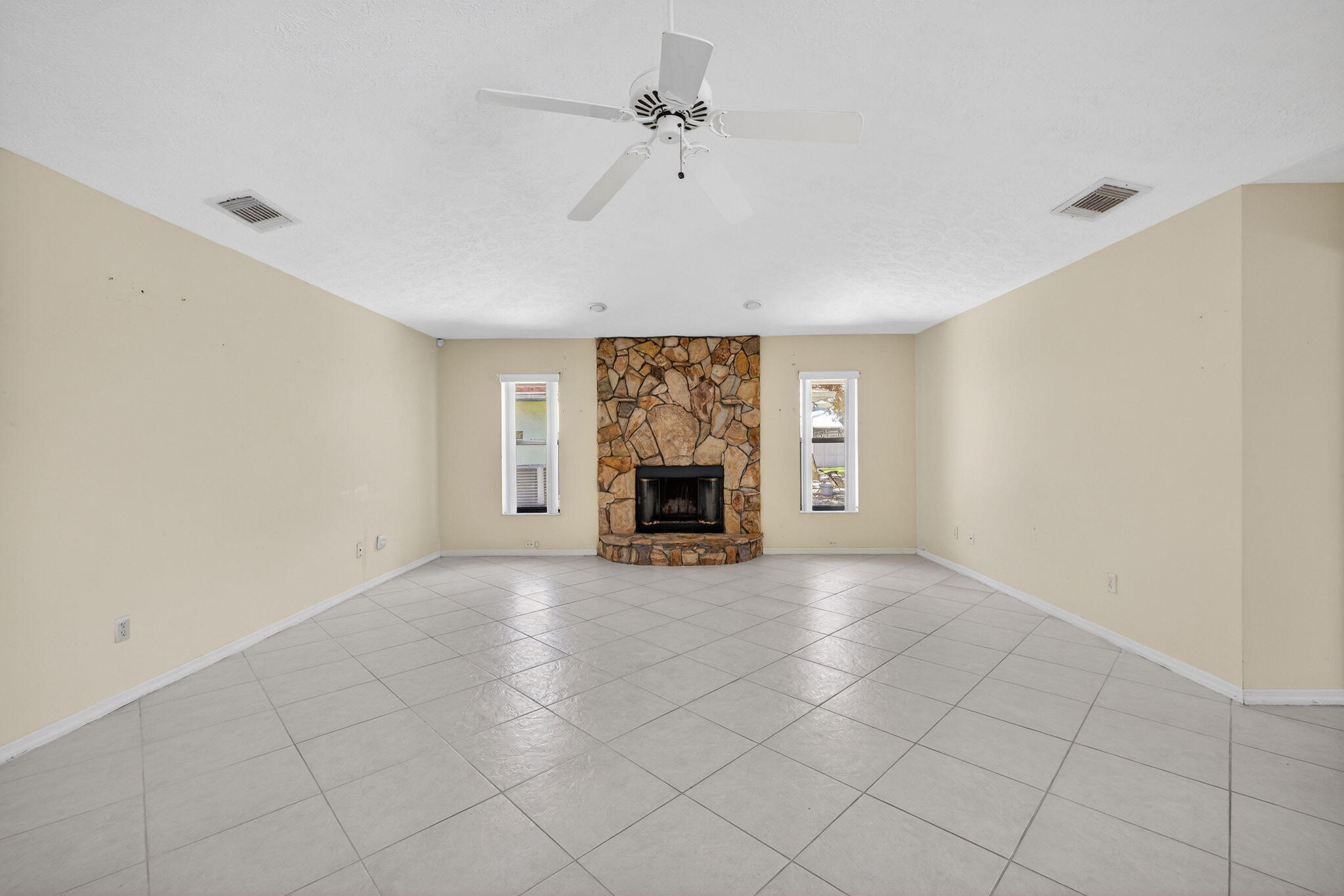 PORT ST LUCIE SEC 10 - Residential