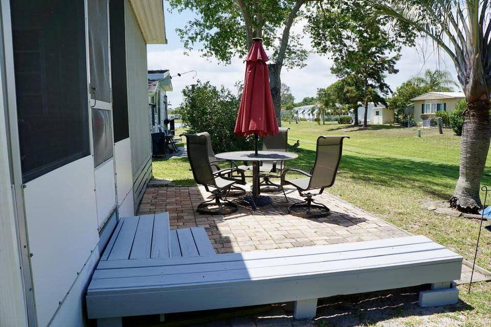 Spanish Lakes Golf Village - Residential