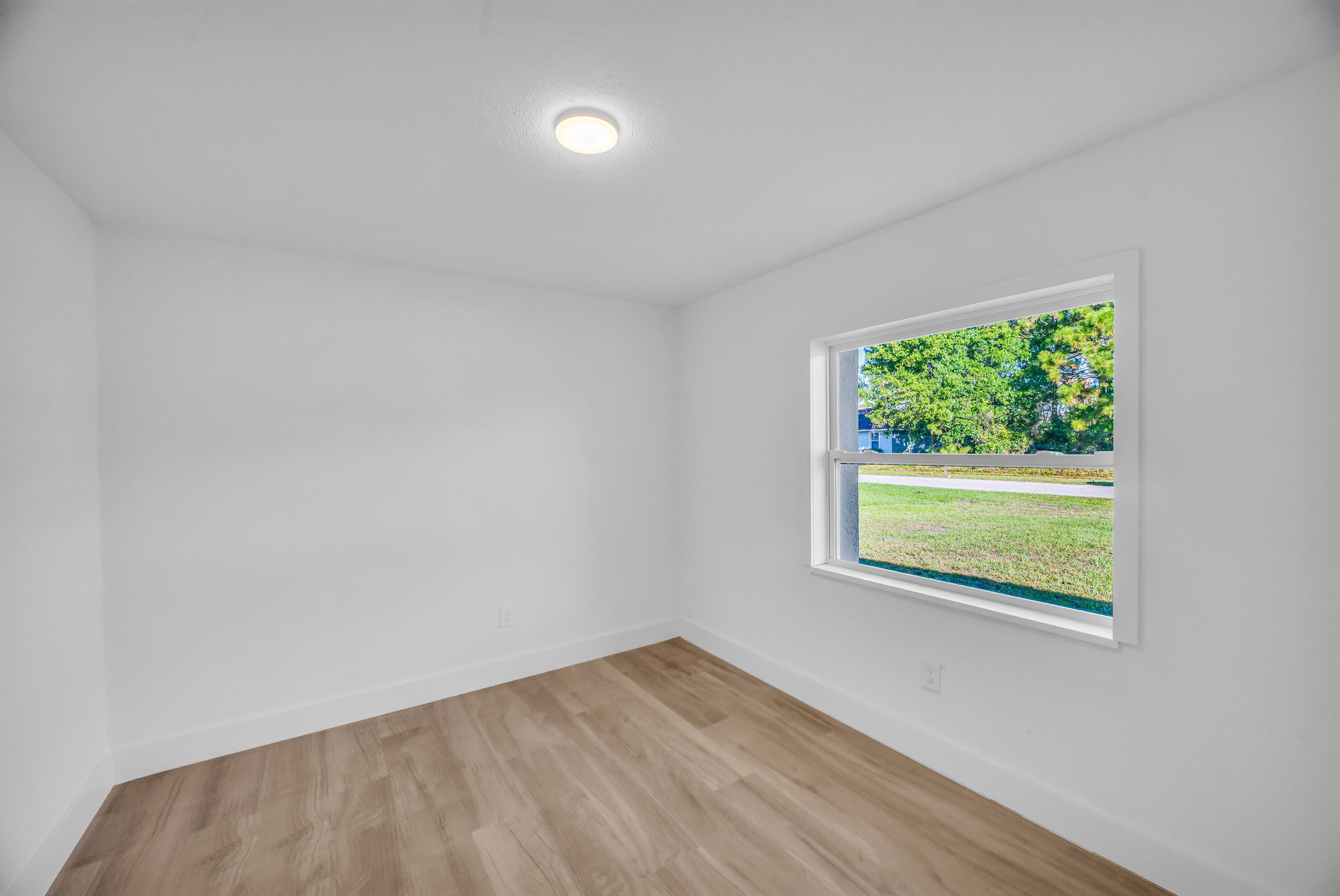 PORT ST LUCIE SECTION 30 - Residential Lease