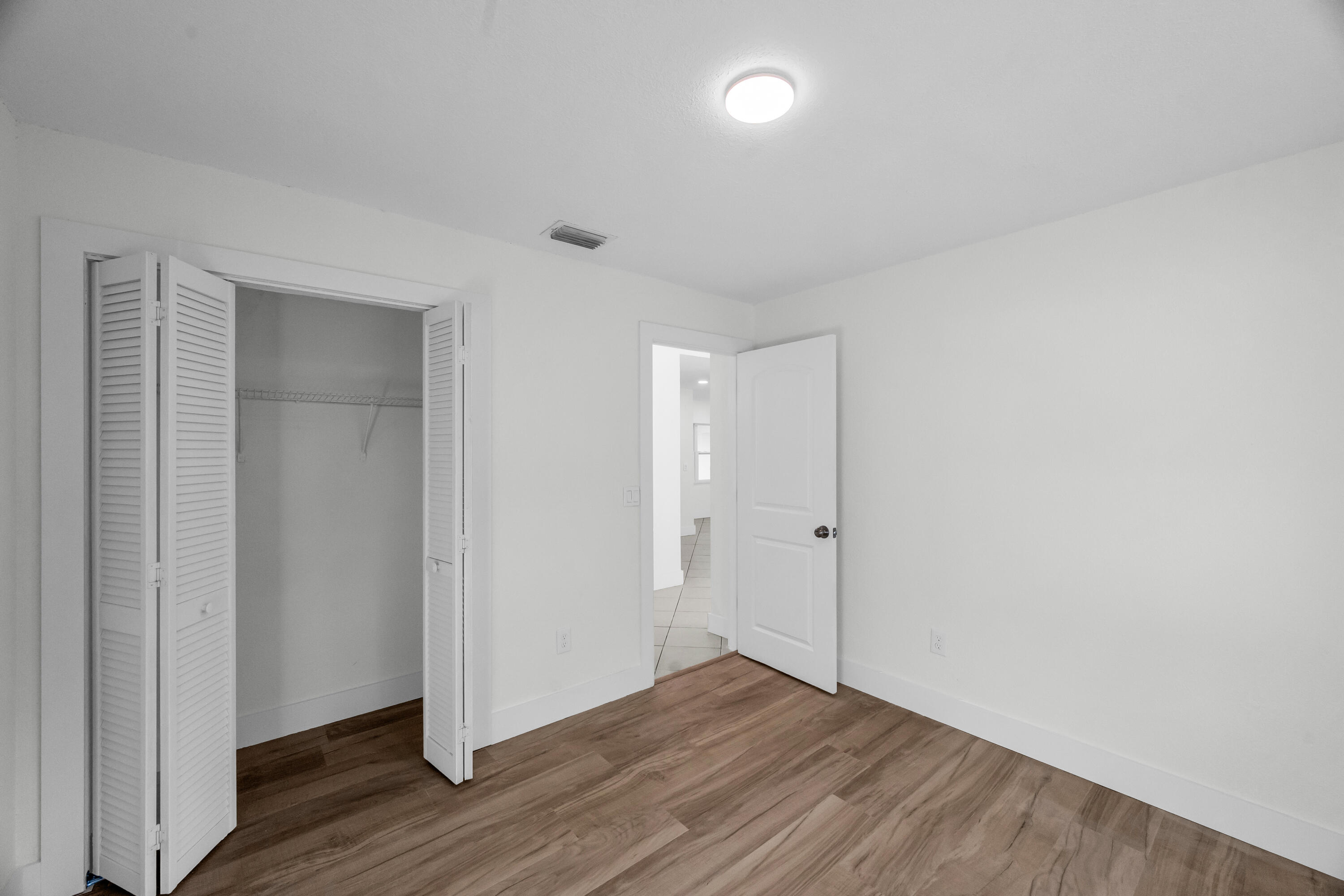 PORT ST LUCIE SECTION 30 - Residential Lease