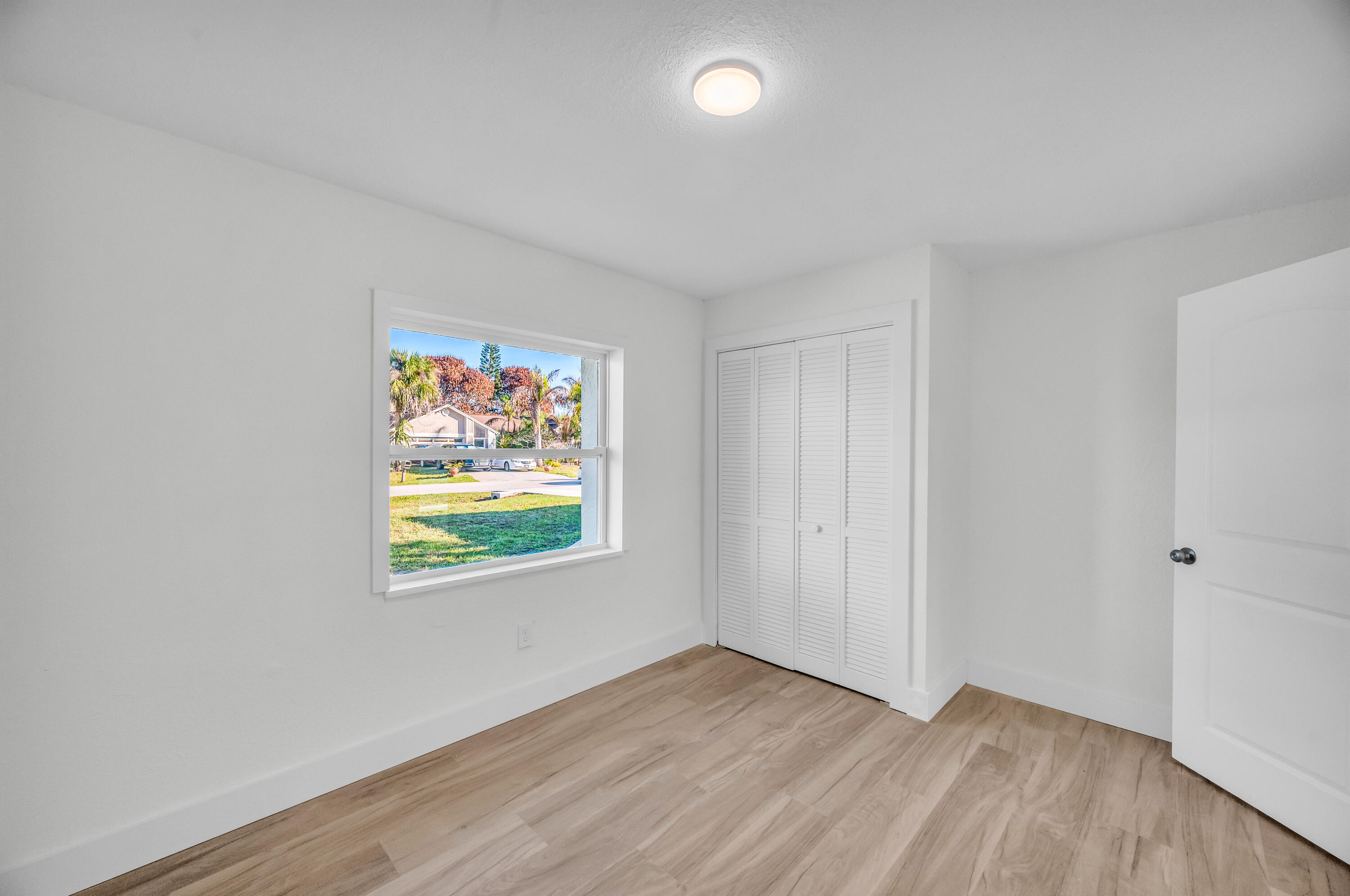 PORT ST LUCIE SECTION 30 - Residential Lease