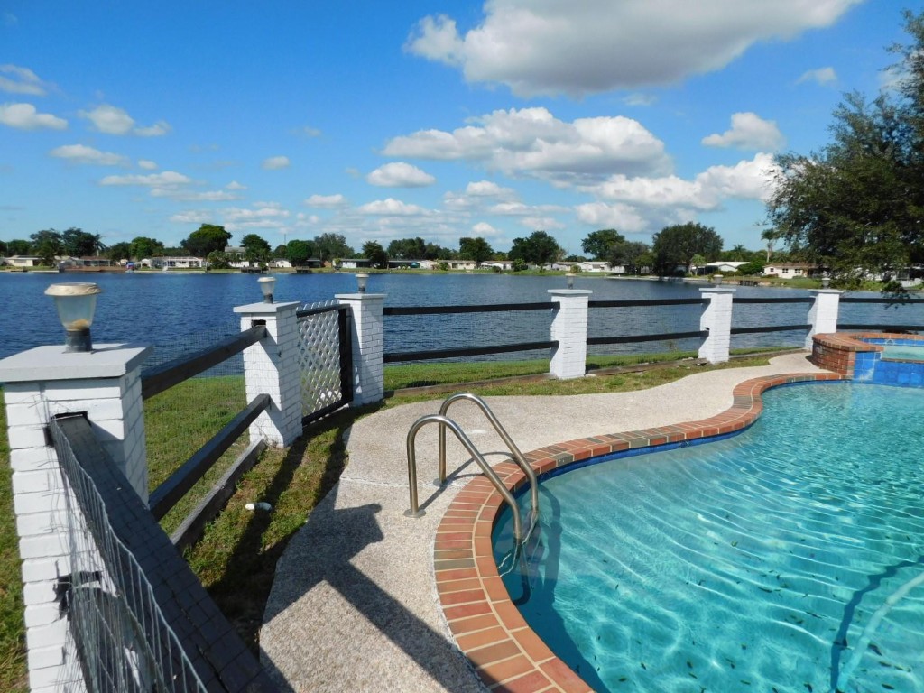 Pasadena Lakes West 69-37 - Residential