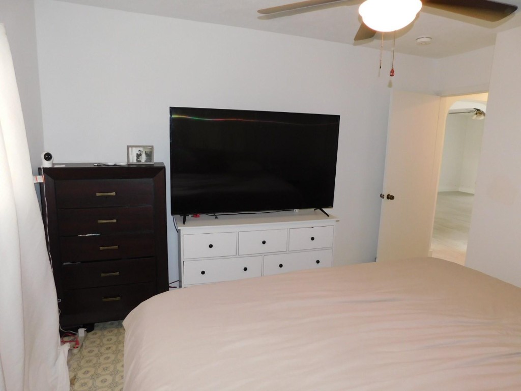 Pasadena Lakes West 69-37 - Residential