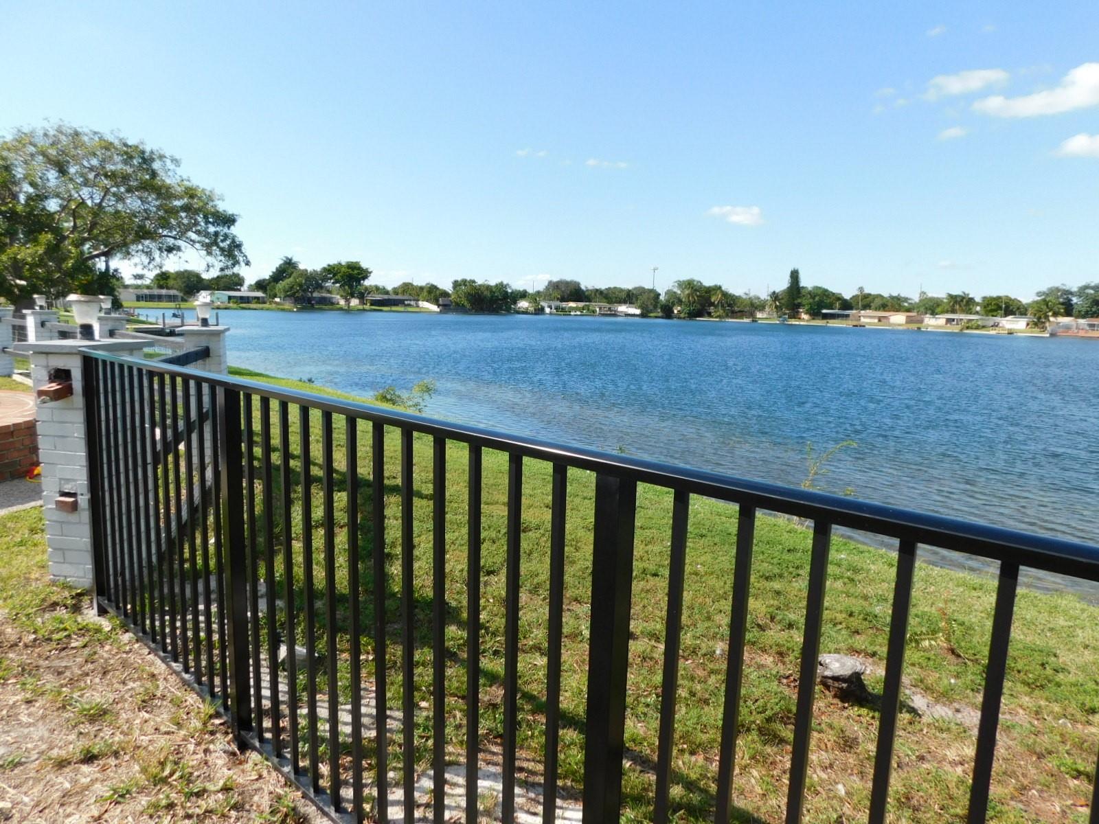 Pasadena Lakes West 69-37 - Residential