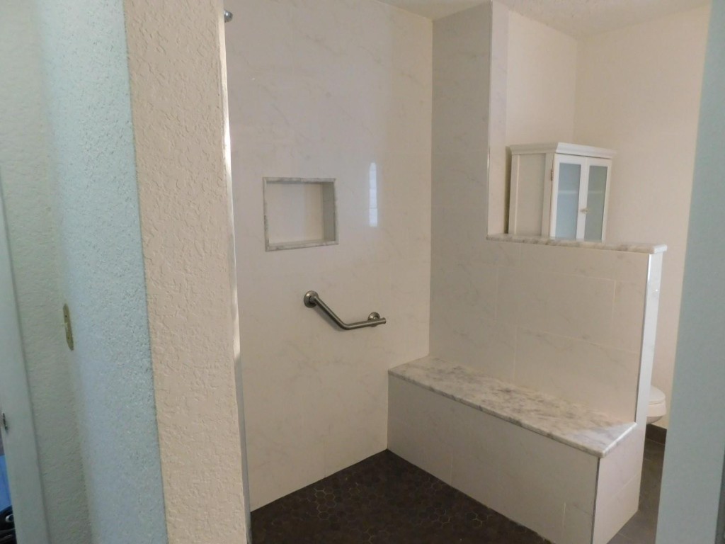 Pasadena Lakes West 69-37 - Residential