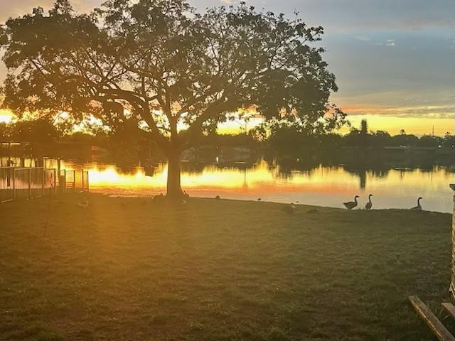 Pasadena Lakes West 69-37 - Residential