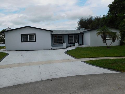 8671 NW 19th St Pembroke Pines FL 33024