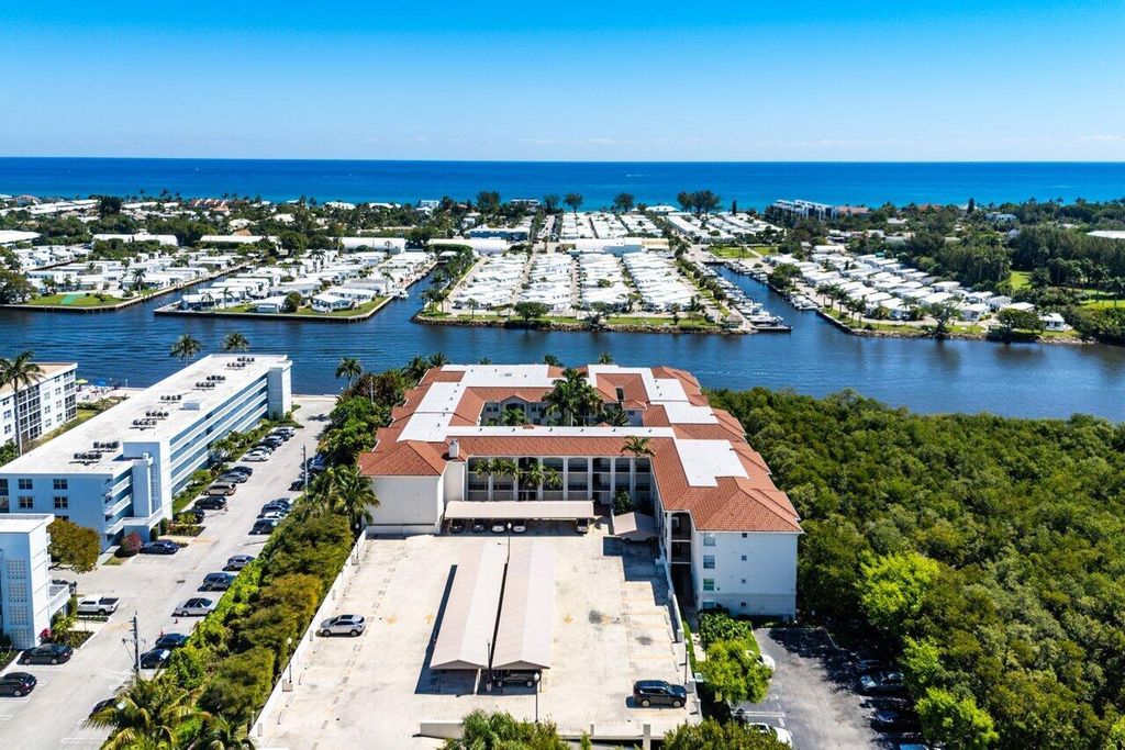Photo of 4105 Tuscany Way, Boynton Beach, FL 33435 (MLS # R11070849)