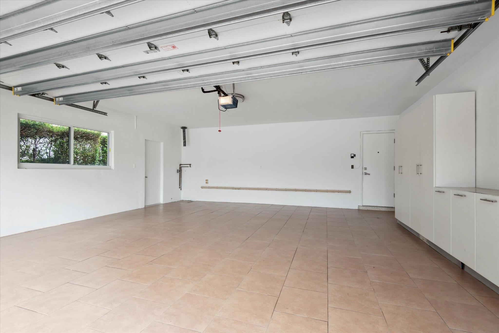 Isla Bahia 47-27 B - Residential Lease