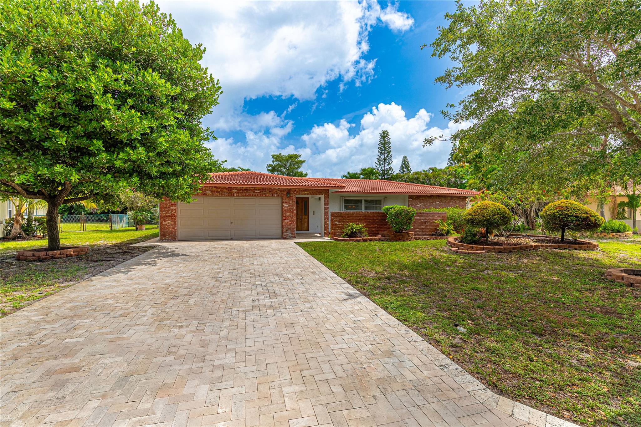 8277 NW 3rd Place