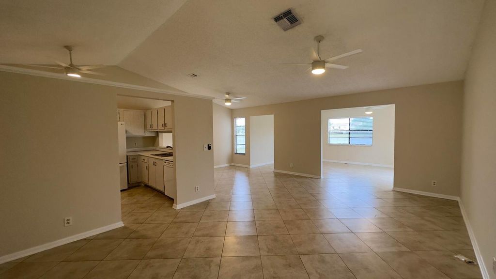 Photo of 154 Timberline Drive, Jupiter, FL 33458 (MLS # R10937730)