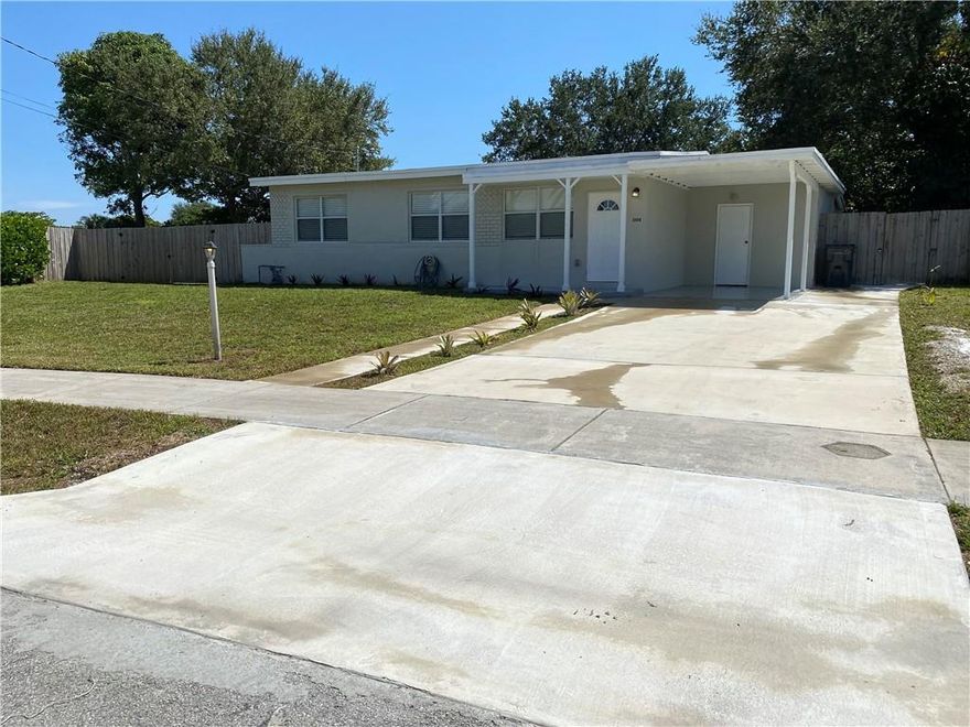 COMPLETELY REMODELEDLAKE FRONTIN LAW QUARTERSNEW FLOORS AND STAINLESS STEEL APPLIANCES. Seller Held Financing Available"  for well qualified buyer.