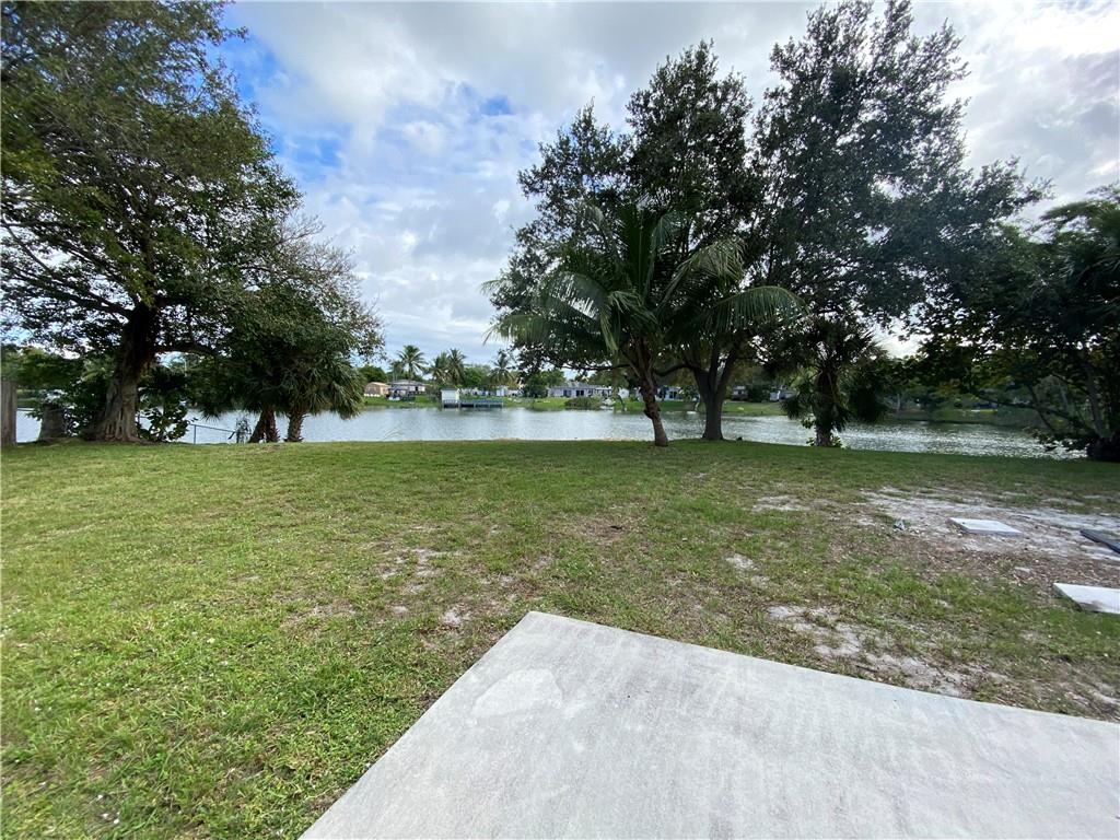 Lake Forest Sec 4 38-4 B - Residential