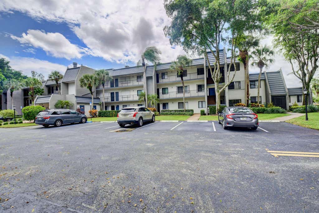 Photo of 4833 Esedra Court #104, Lake Worth, FL 33467 (MLS # R10924639)