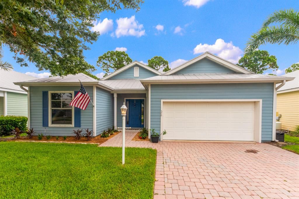 Photo of 576 NE Canoe Park Circle, Port Saint Lucie, FL 34983 (MLS # R10732178)